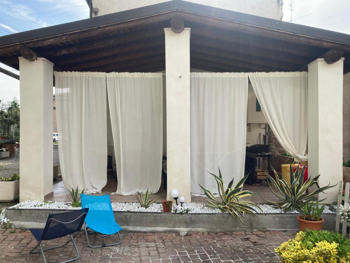 Casapiedicastello Apartment กัสเตลนูโอโว เดล การ์ดา ภายนอก รูปภาพ